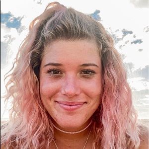 Meet your Posher, Ariel